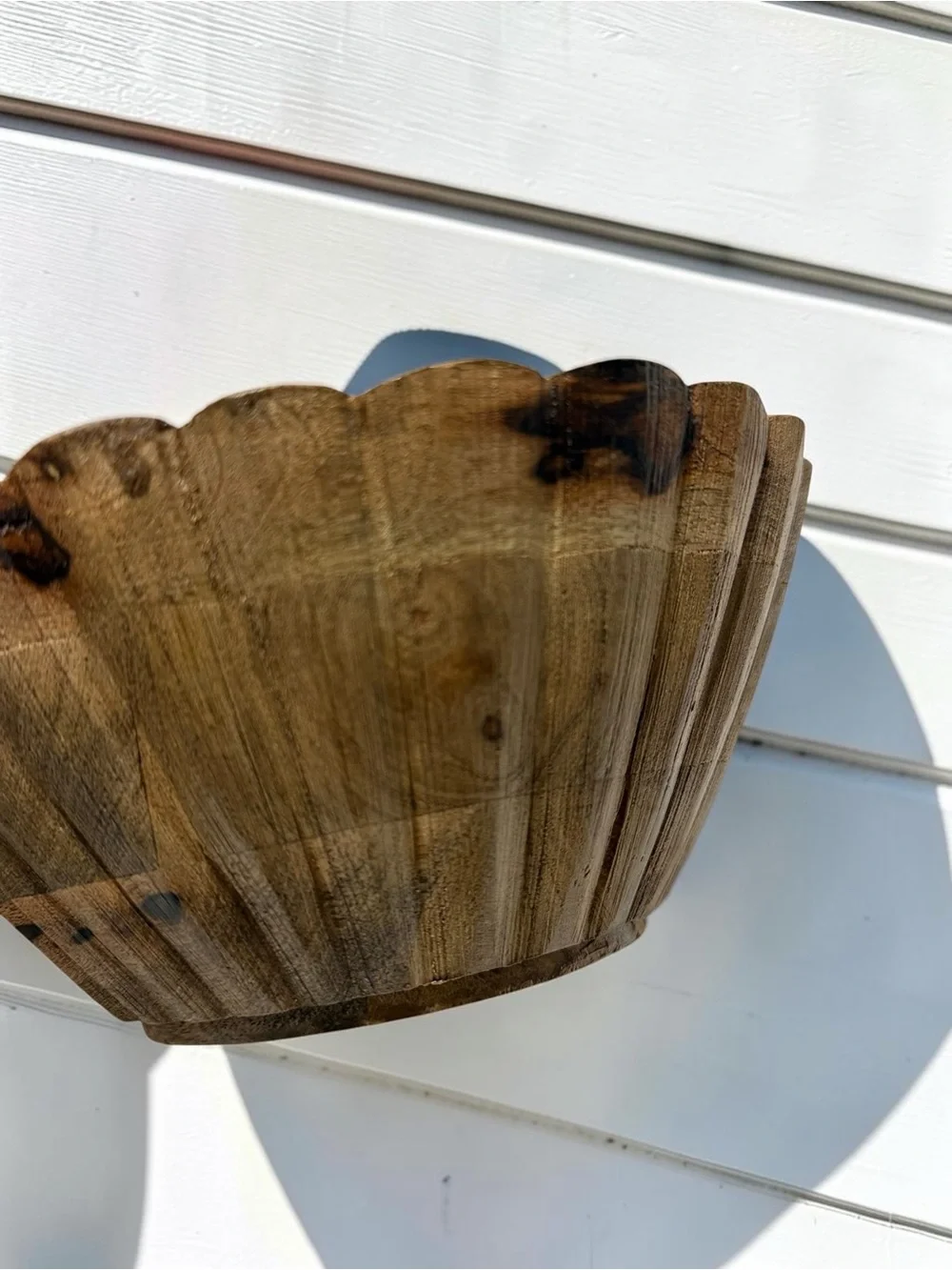 Scalloped Wood Bowl Handcarved Solid Wood Decorative Fruit Bowl 10”